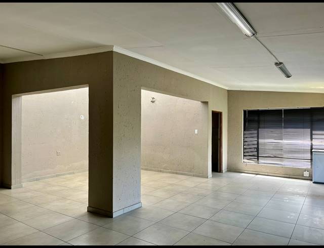 M² OFFICE RENTED IN DALVIEW